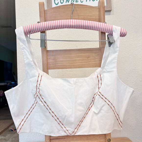 Emporio Sirenuse Tops - Emporio Sirenuse Cinderella Backgammon Embroidered Crop Top in Marshmallow NWT